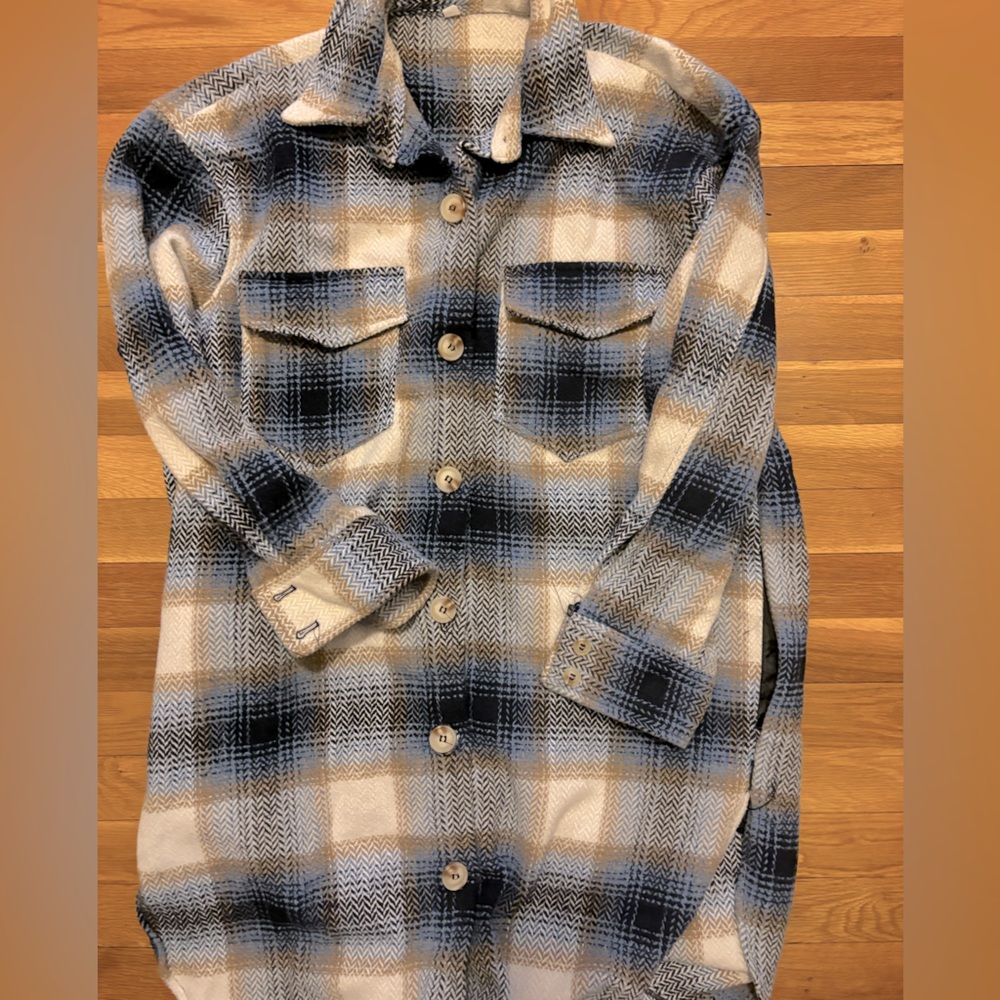 NWOT Longline Shacket